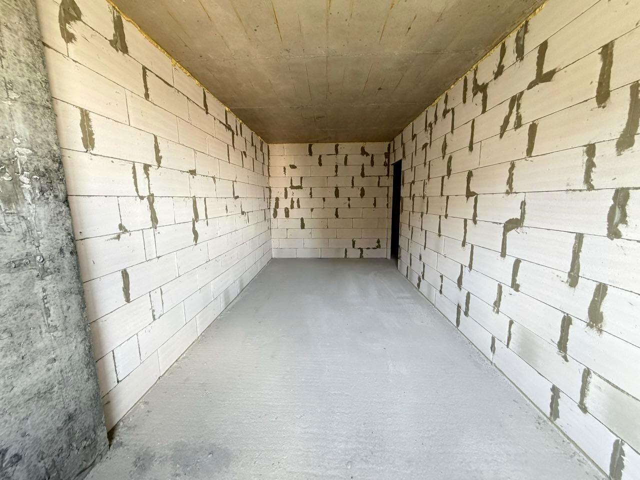 1872236960751687