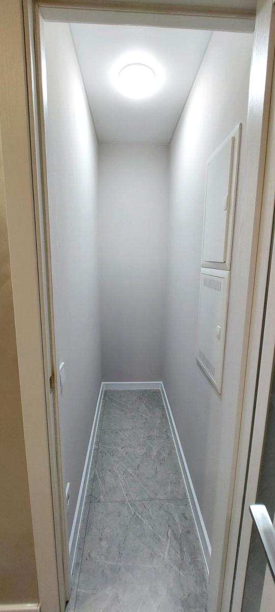 1872237759694848