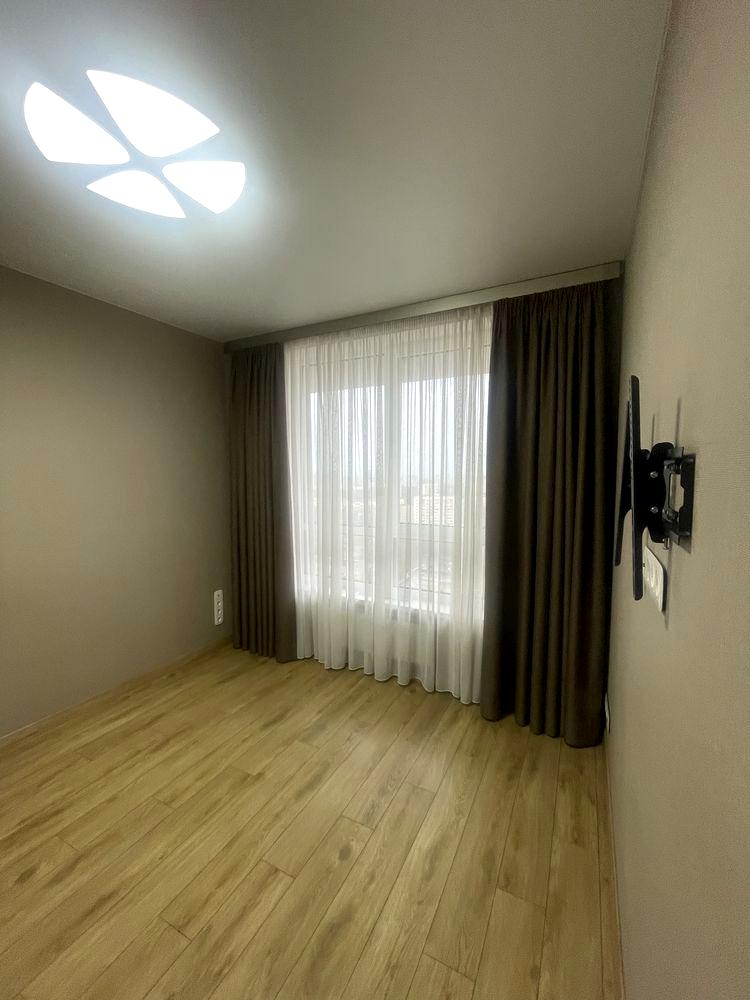 1872238024209840