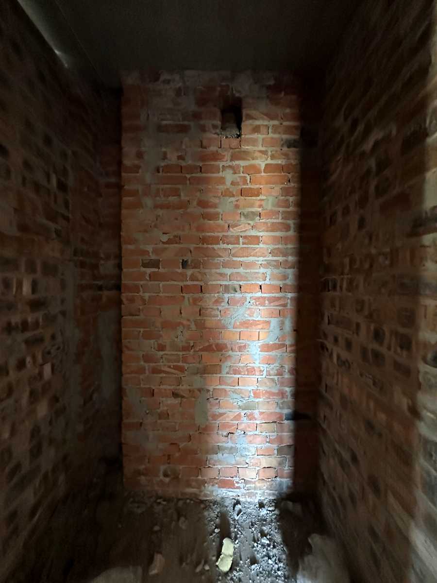 1872242447844196