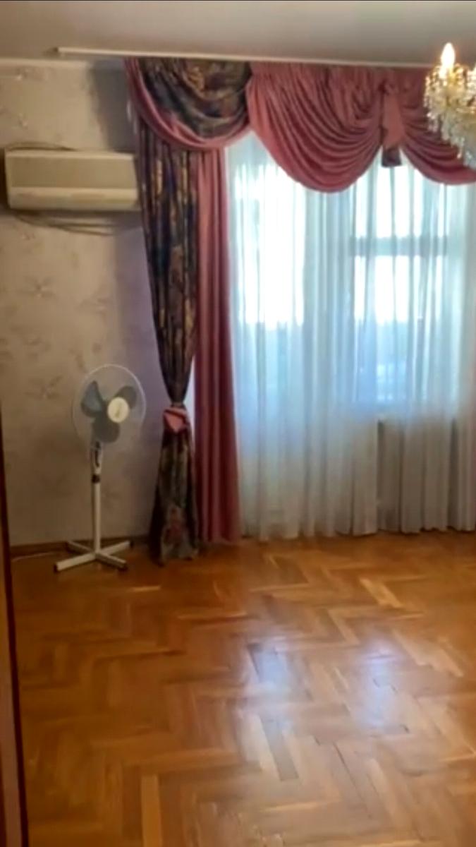 1872244276842996