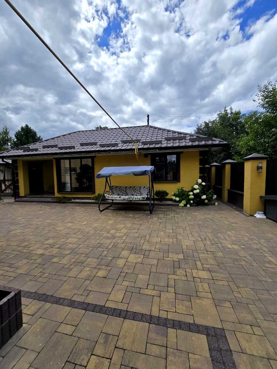 1872250851729155