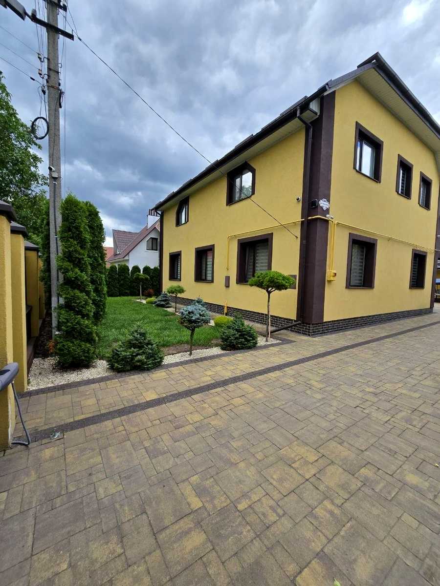 1872250864654900