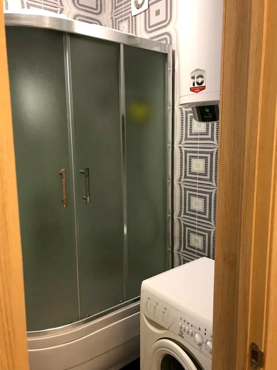 1872255136272639