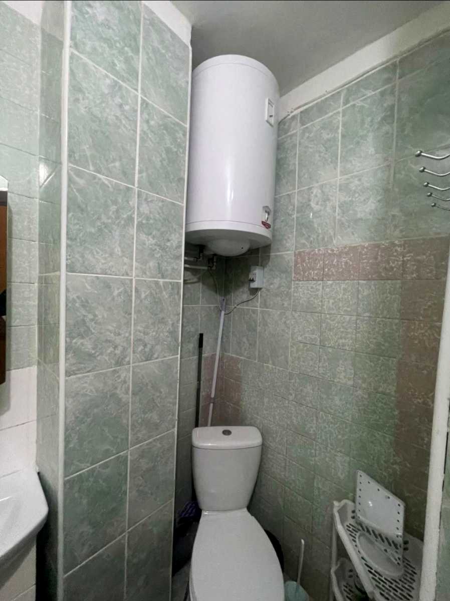 1872320067503100