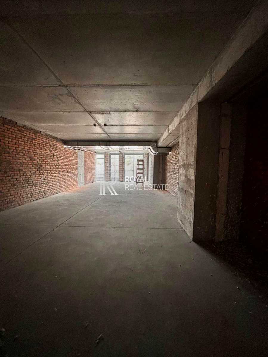 1872324770234995
