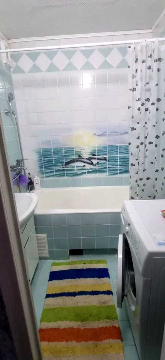 1872326248860578
