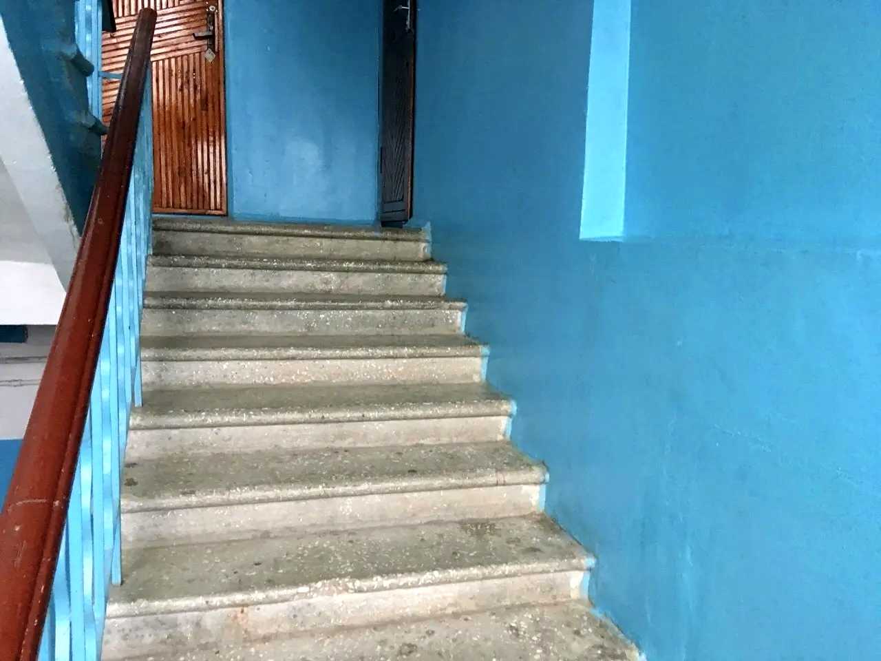 1872339867035779