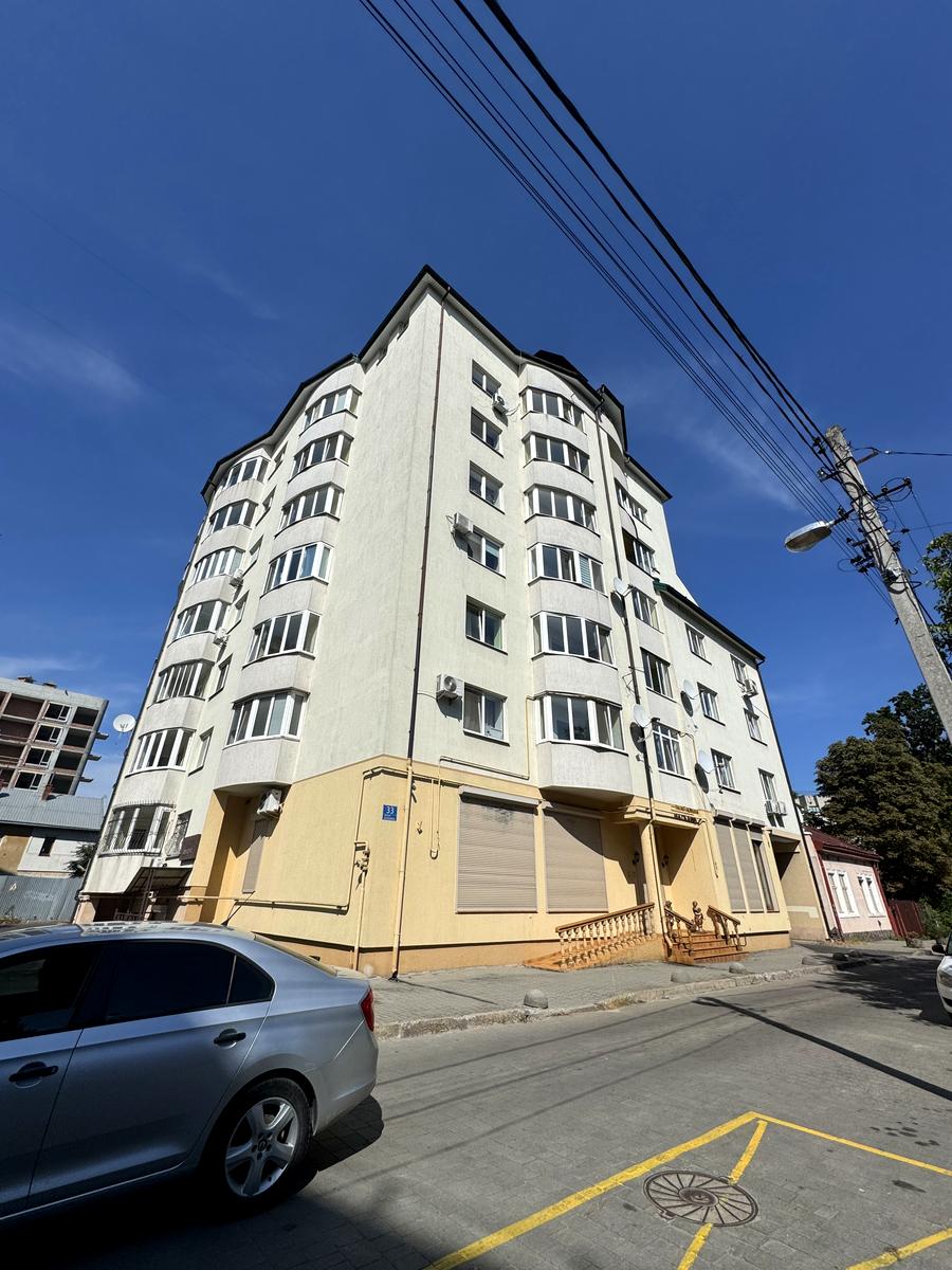 1872347533180007