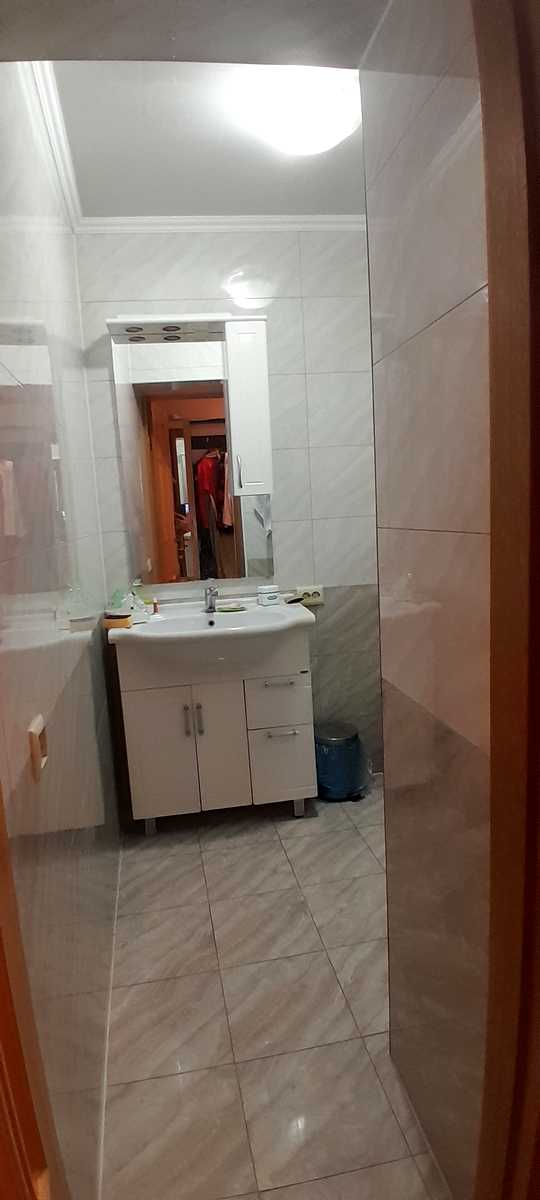 1872389392935673