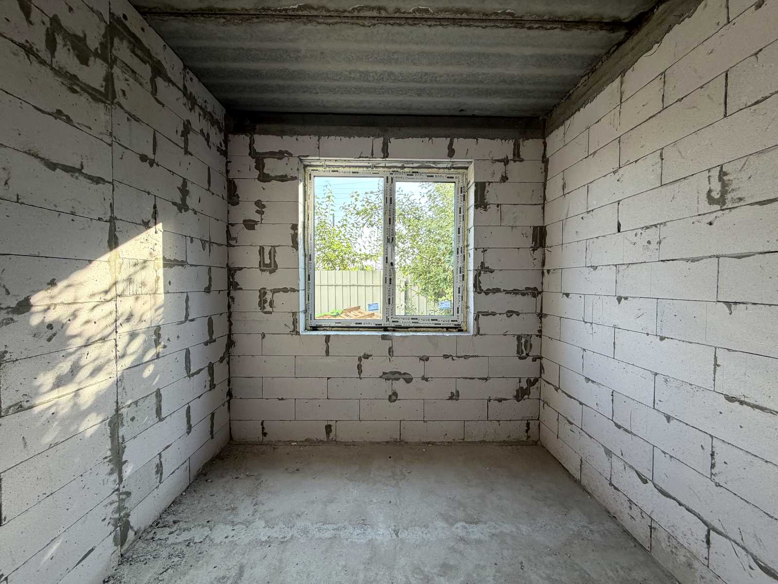 1872411364145543