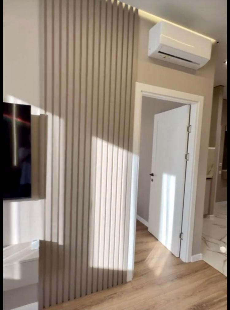1872447221438949