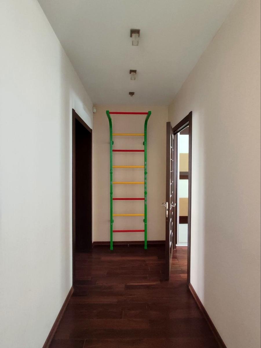 1872479666408941