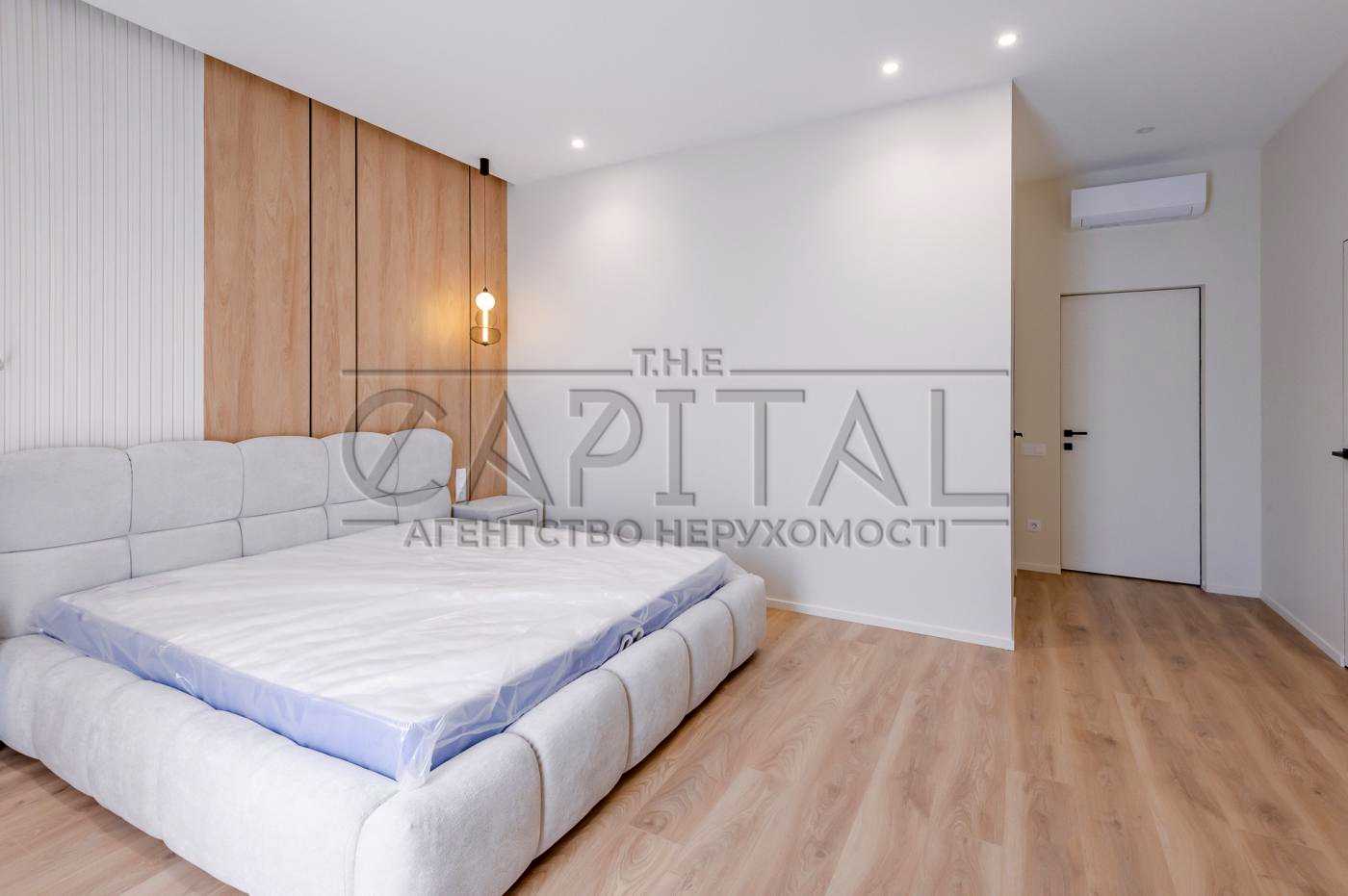 1872482701151858