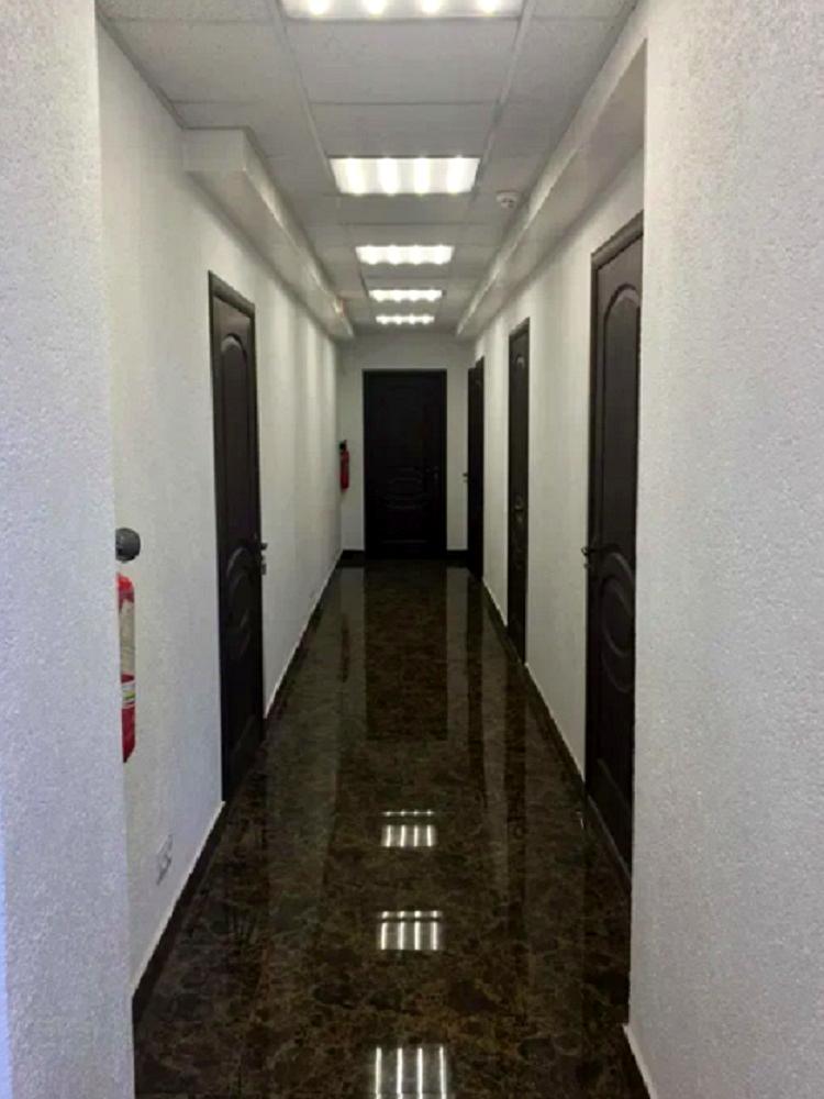 1872487746410294