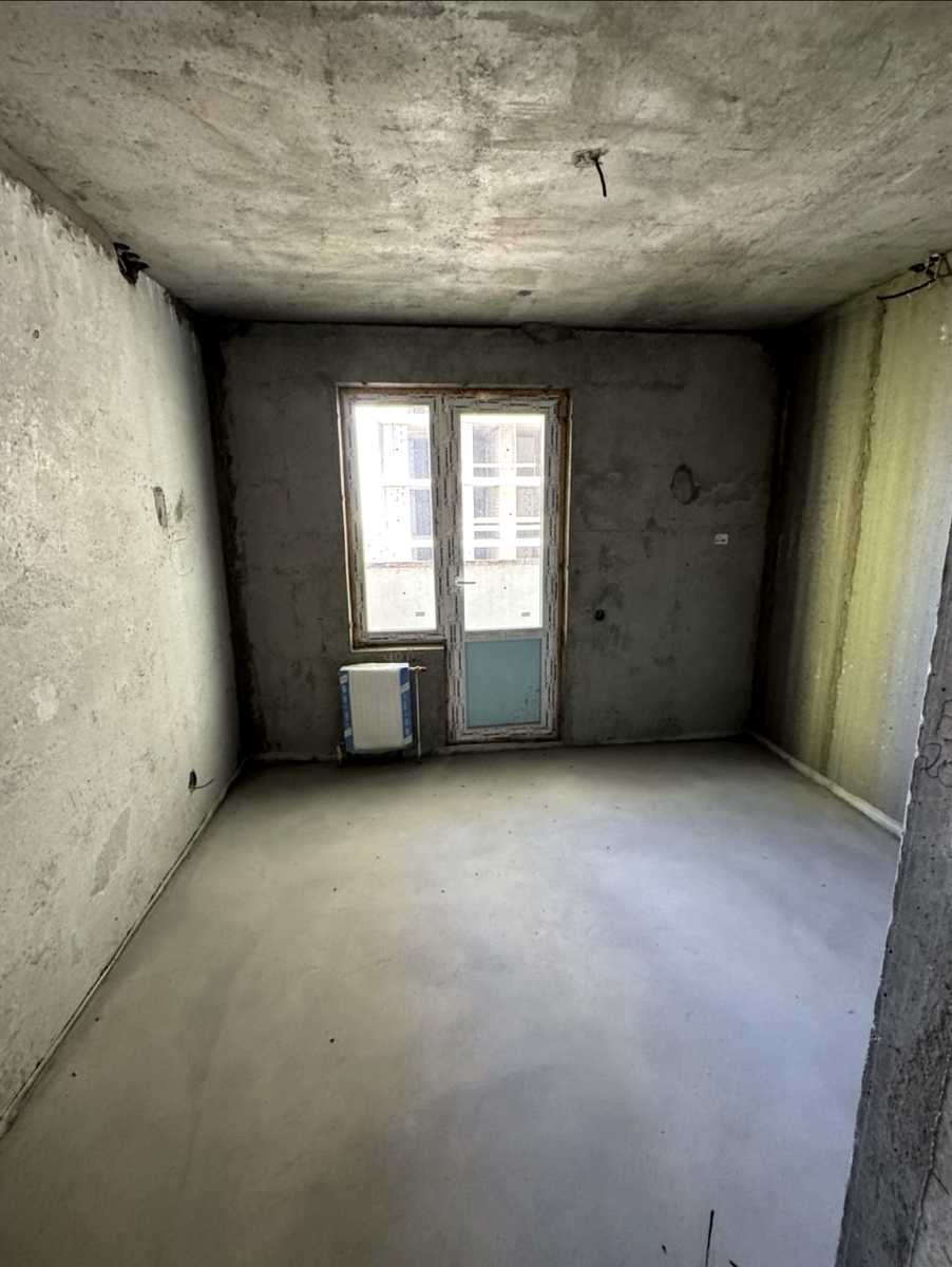 1872490903698932
