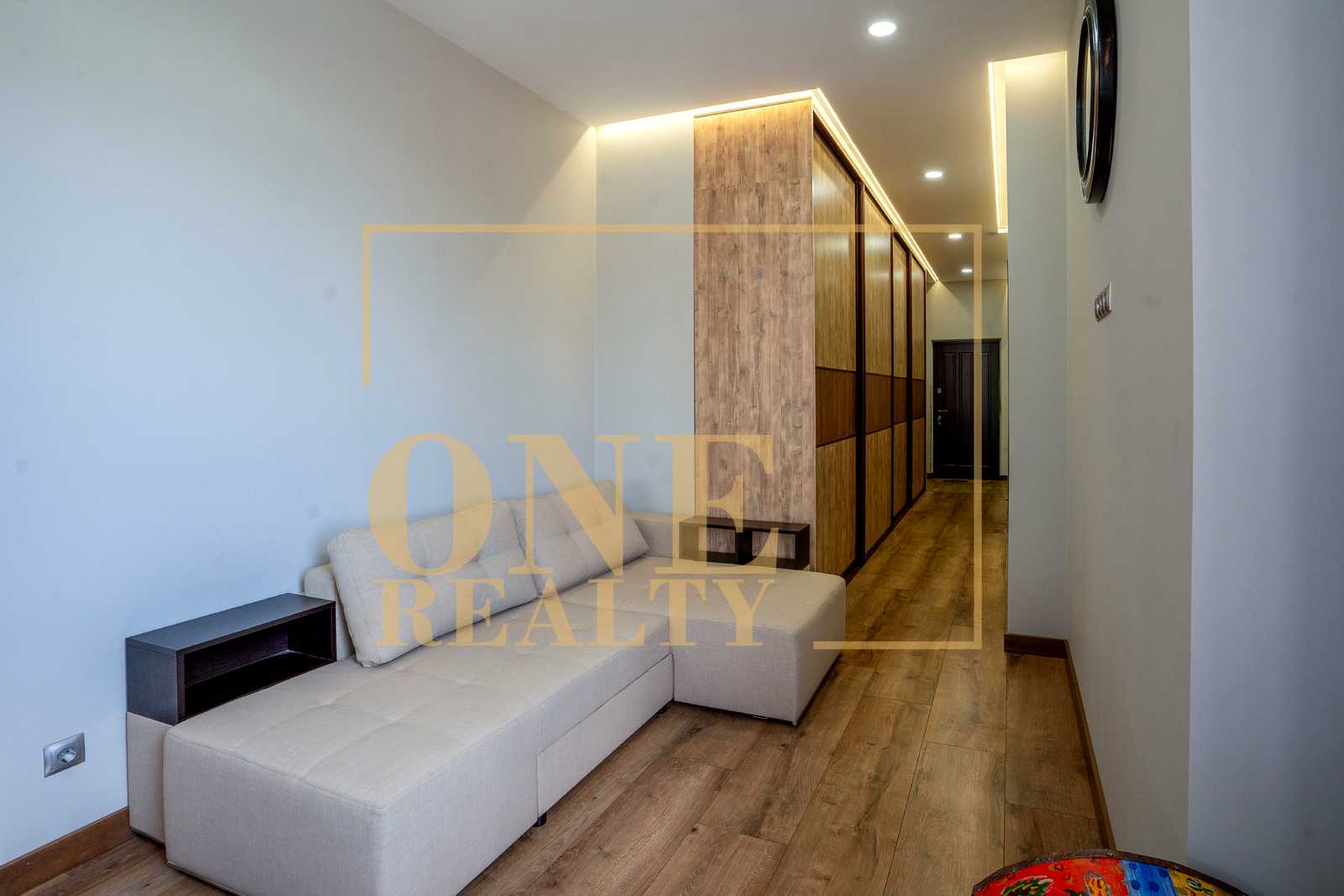 1872491947776399