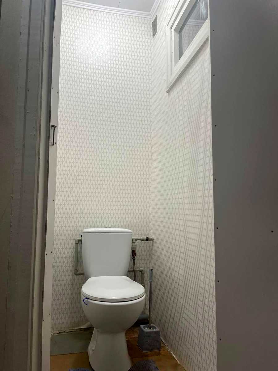 1872495261010228
