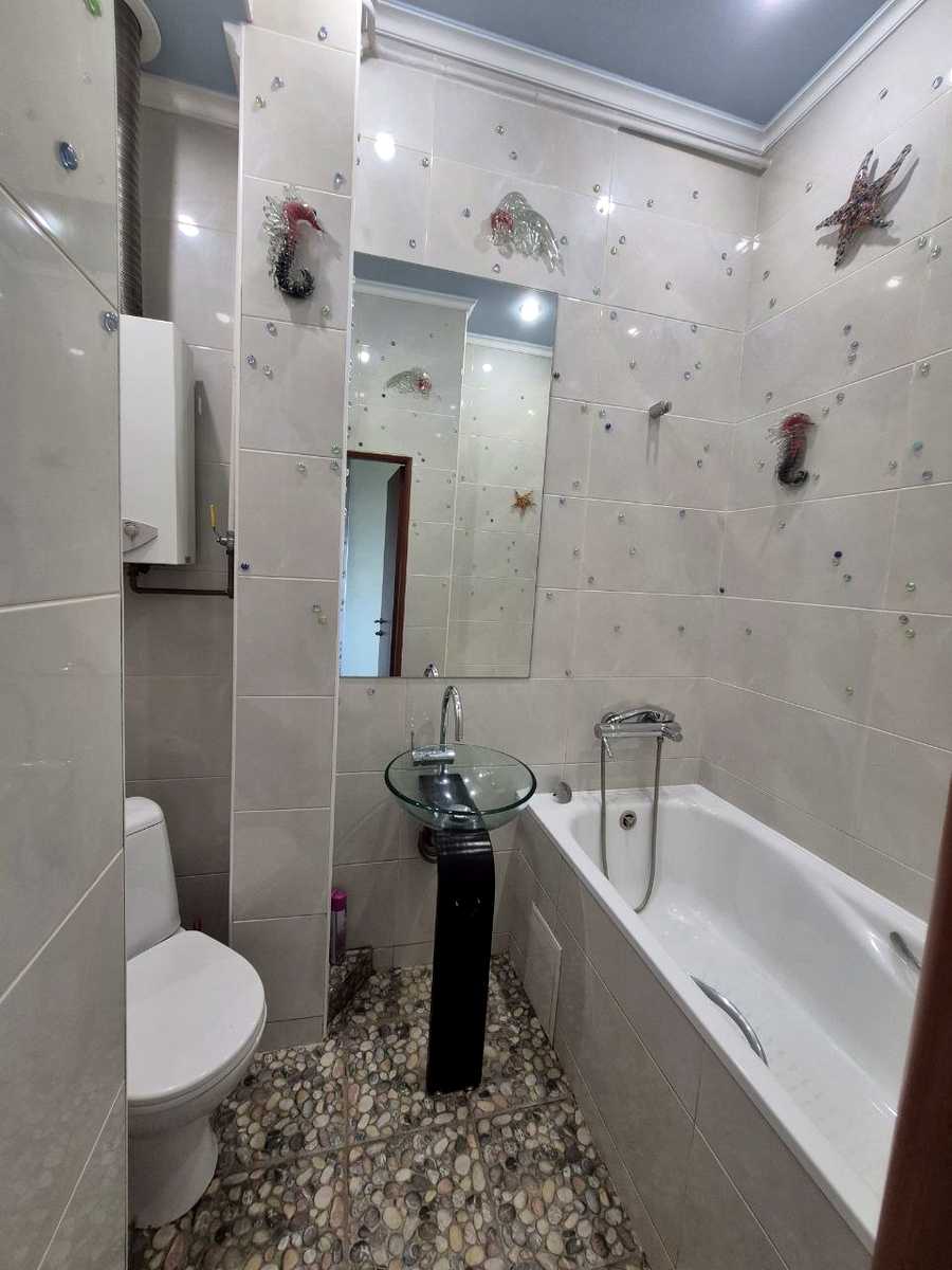 1872495524616140