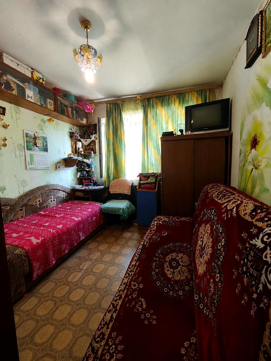 1872498274638336