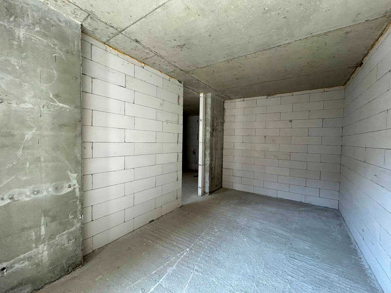 1872498317405214