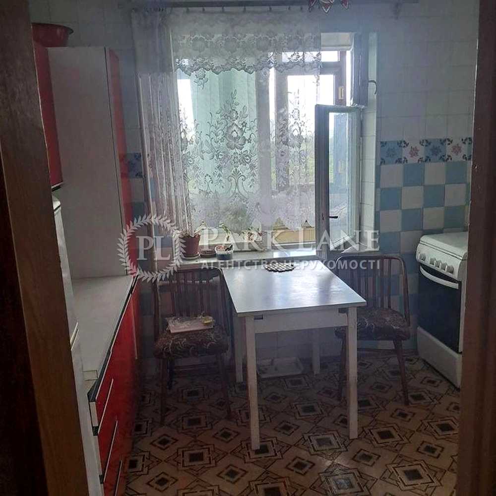 1872498577224873