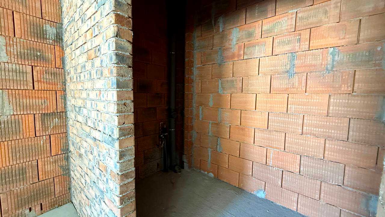 1872499516618779