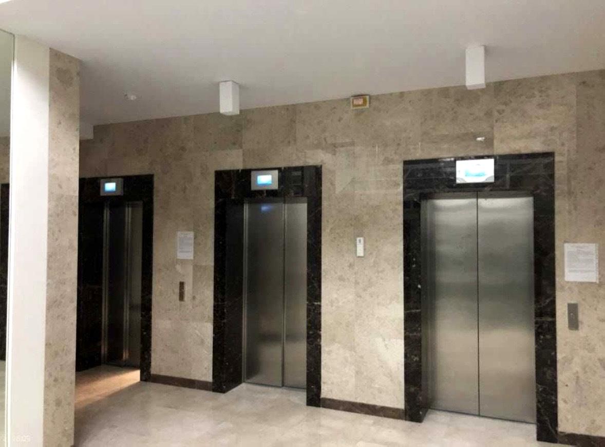 1872499772359795