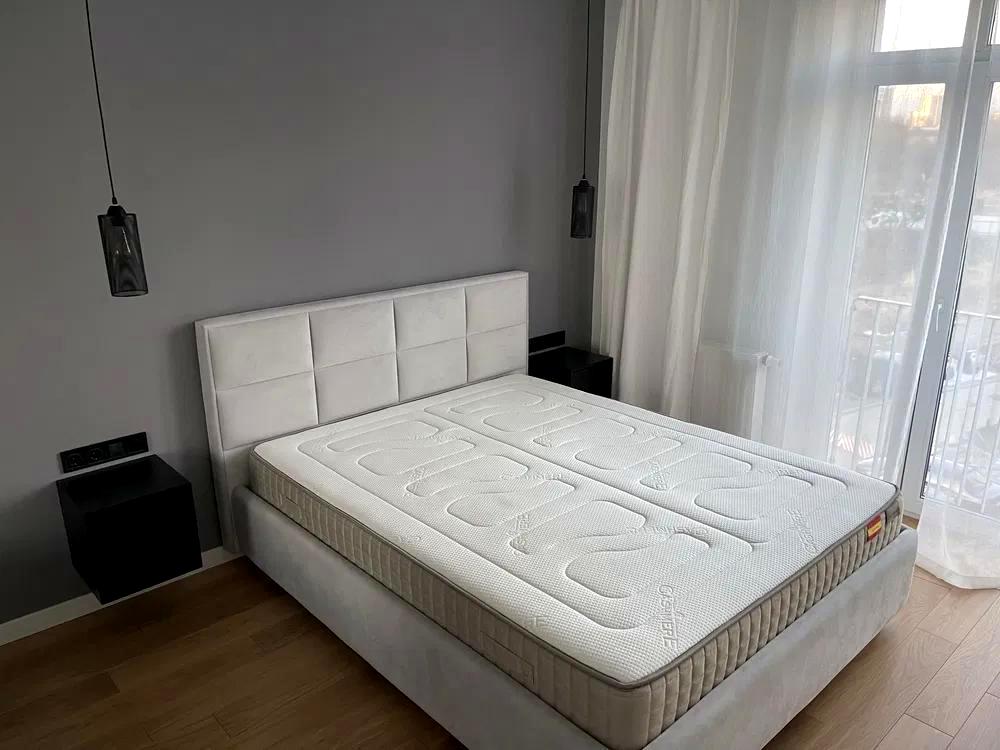 1872501340734553