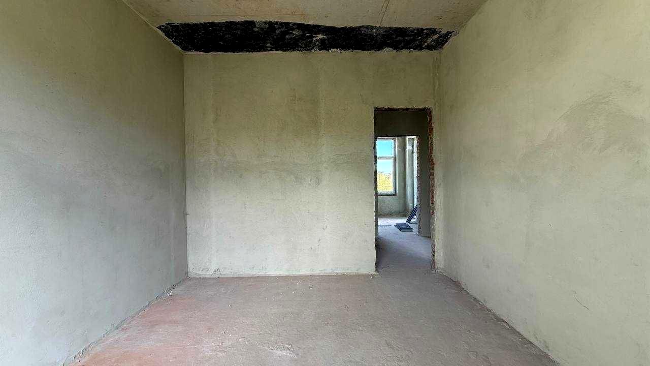 1872501578570857