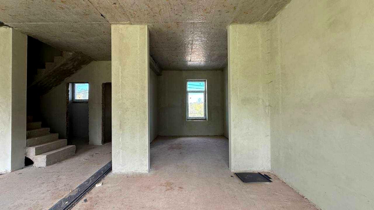 1872501580608167