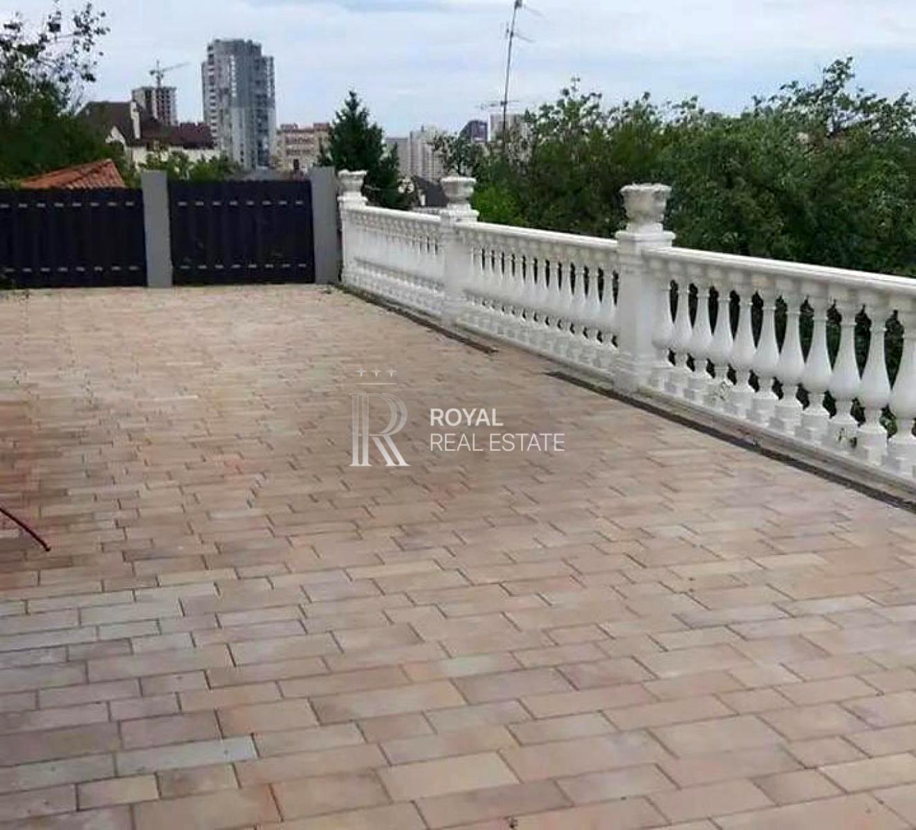 1872502803445610