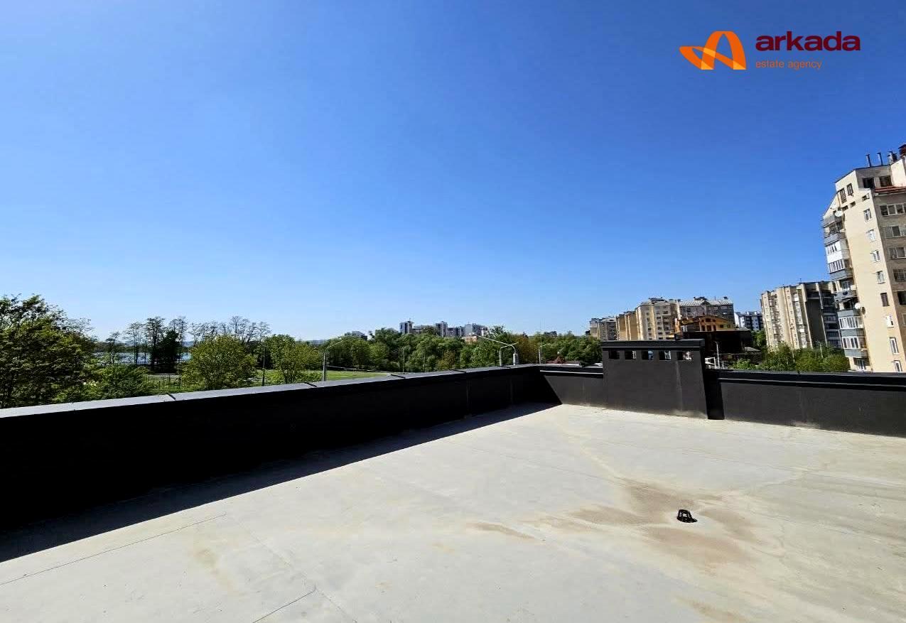 1872503702729133