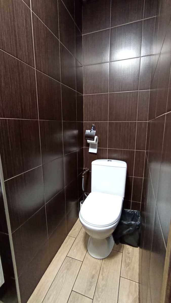 1872507768296493