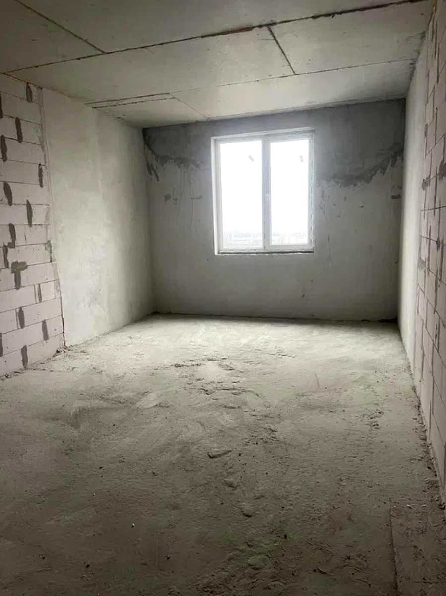 1872507971843935