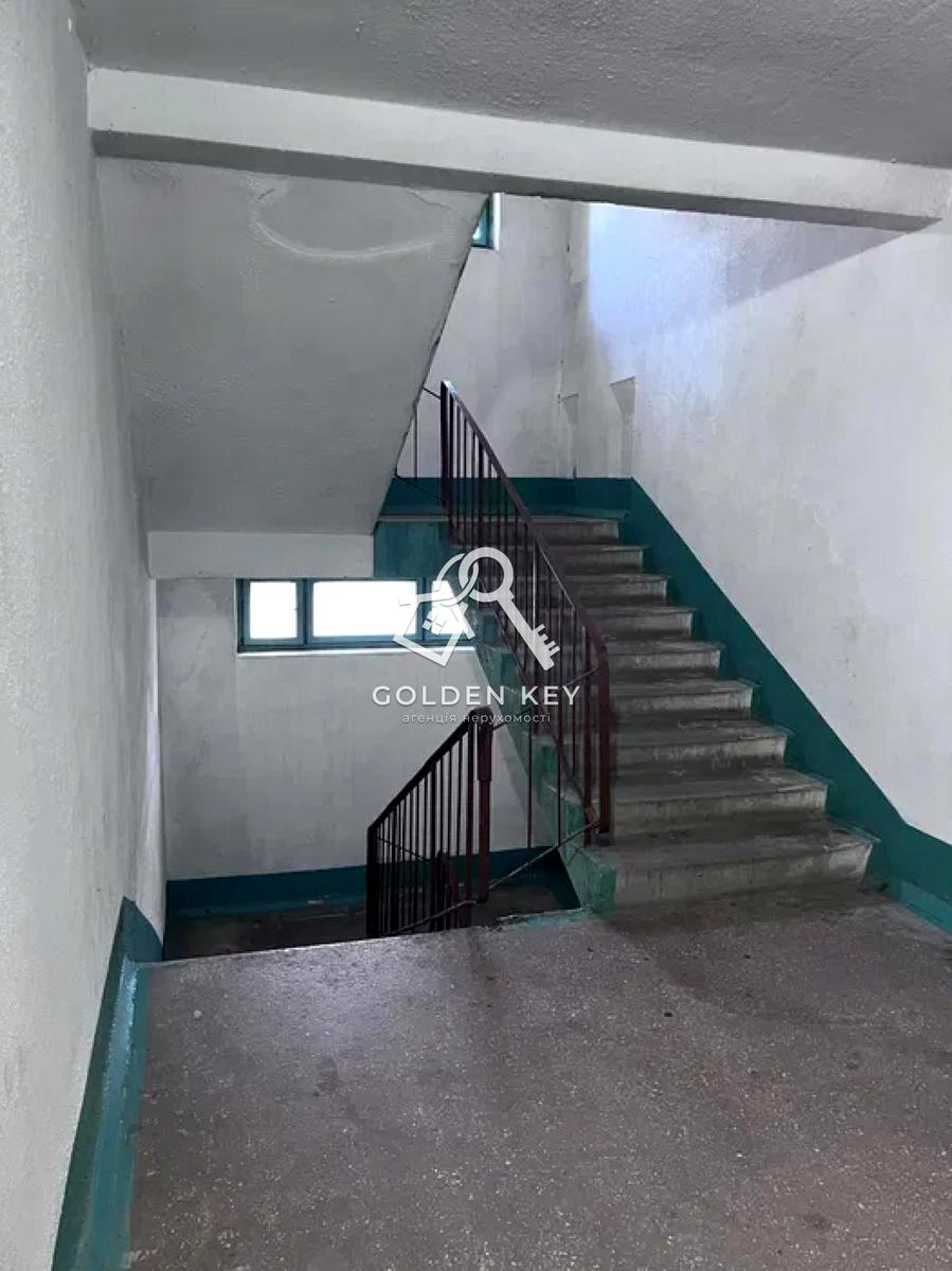 1872508832909135