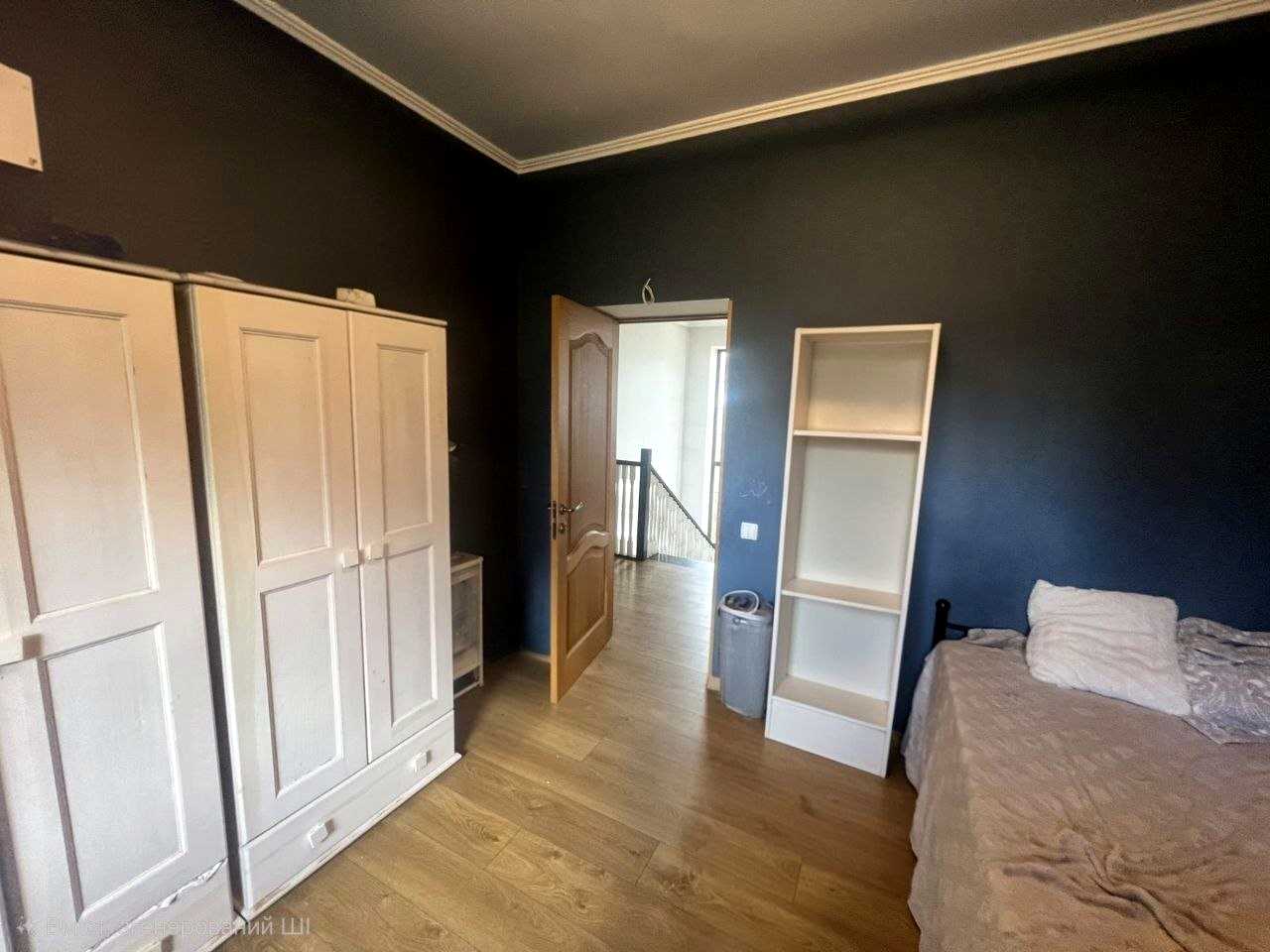 1872510796728950