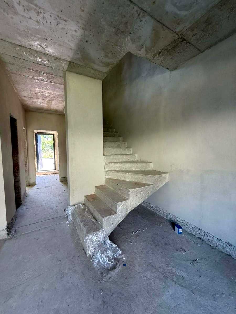 1872510958712242