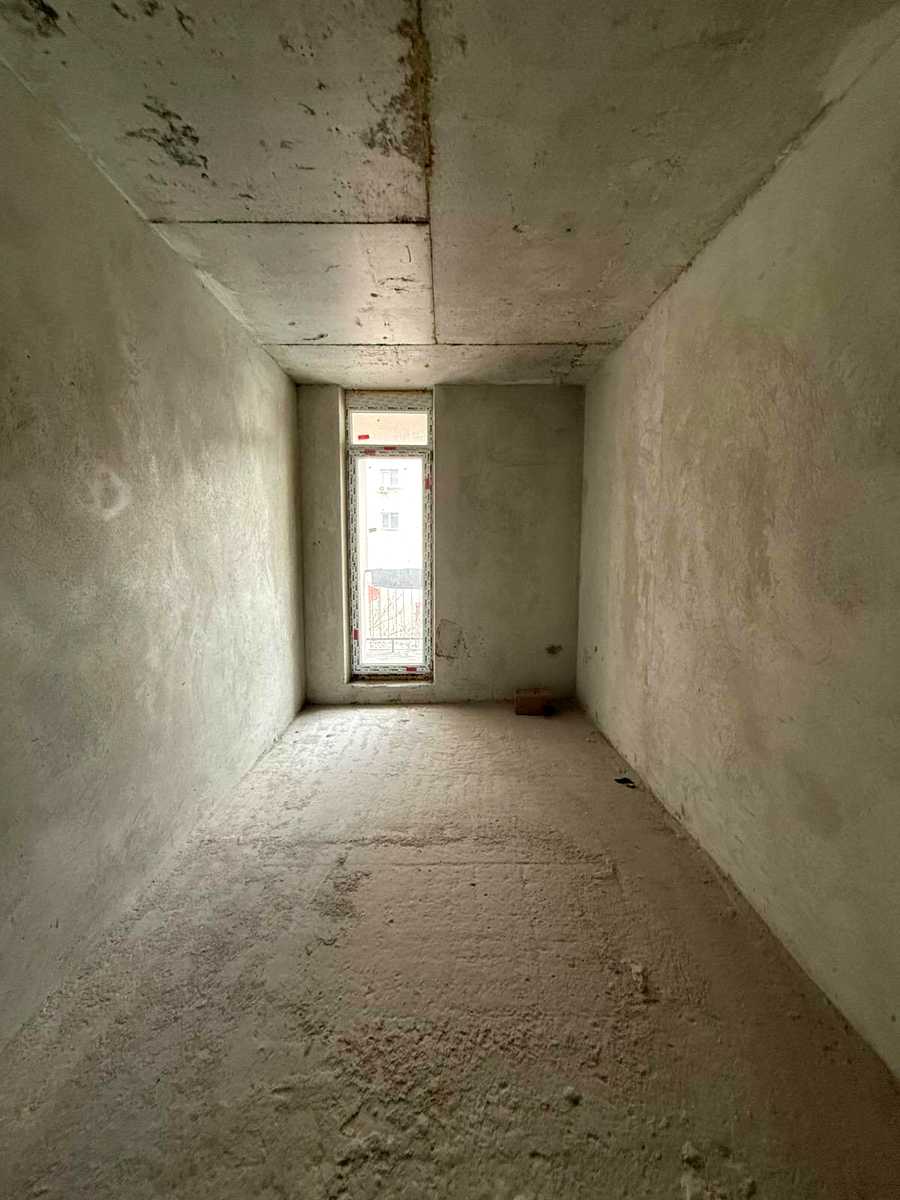 1872516725667289