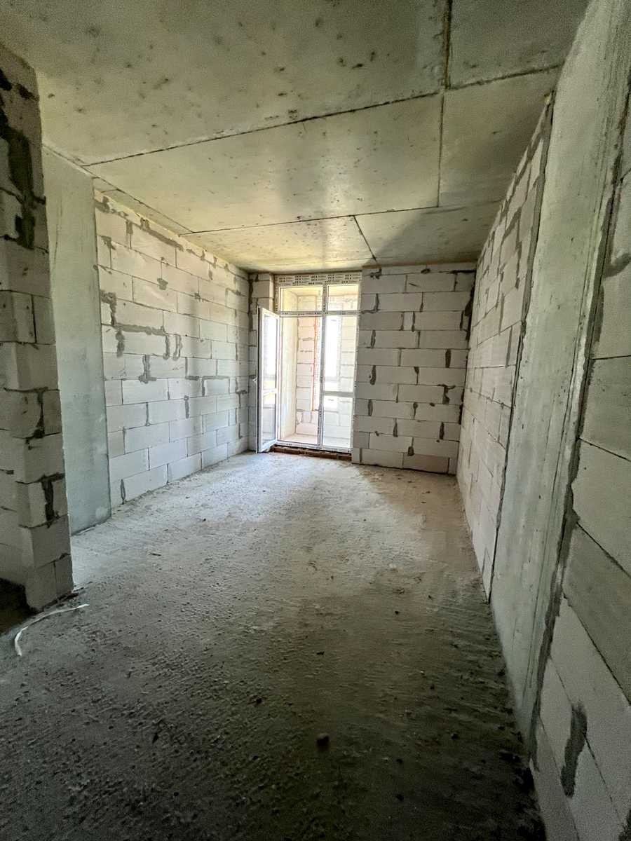 1872517389811033