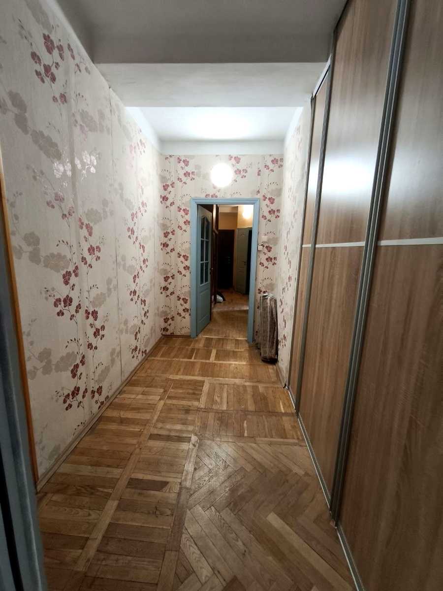 1872520661233322
