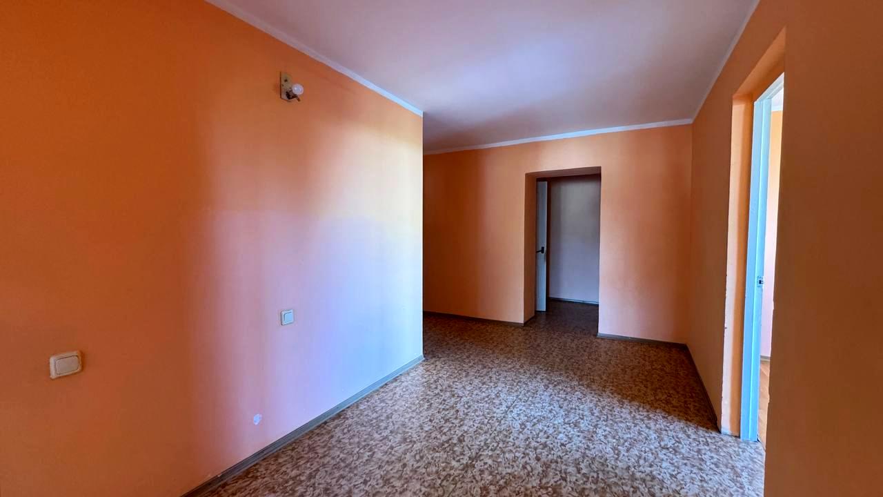 1872530178349965