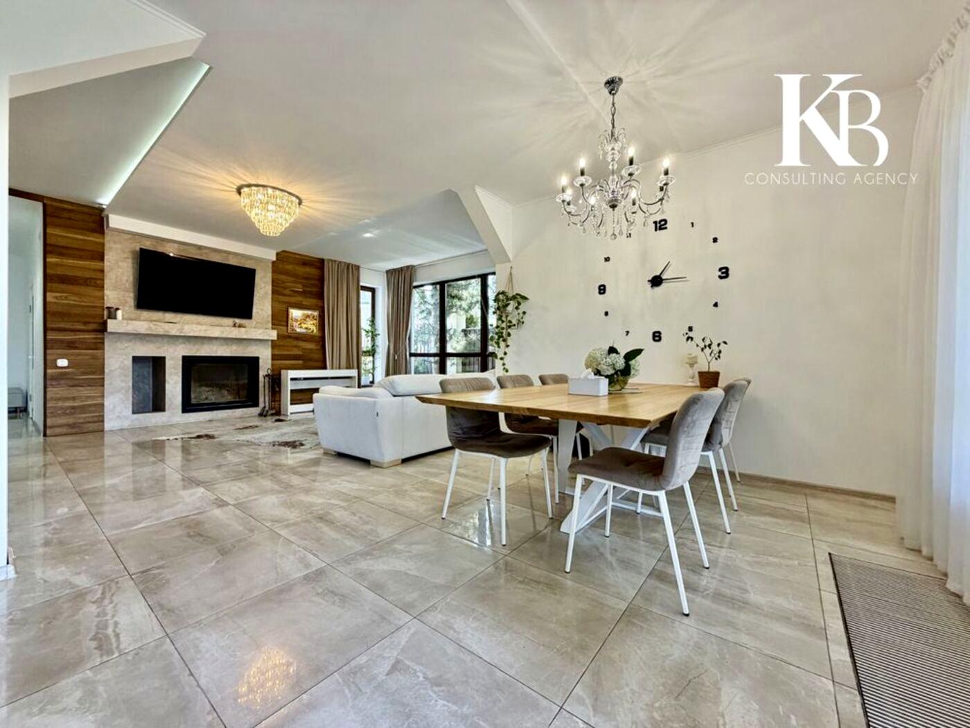 1872536762487224