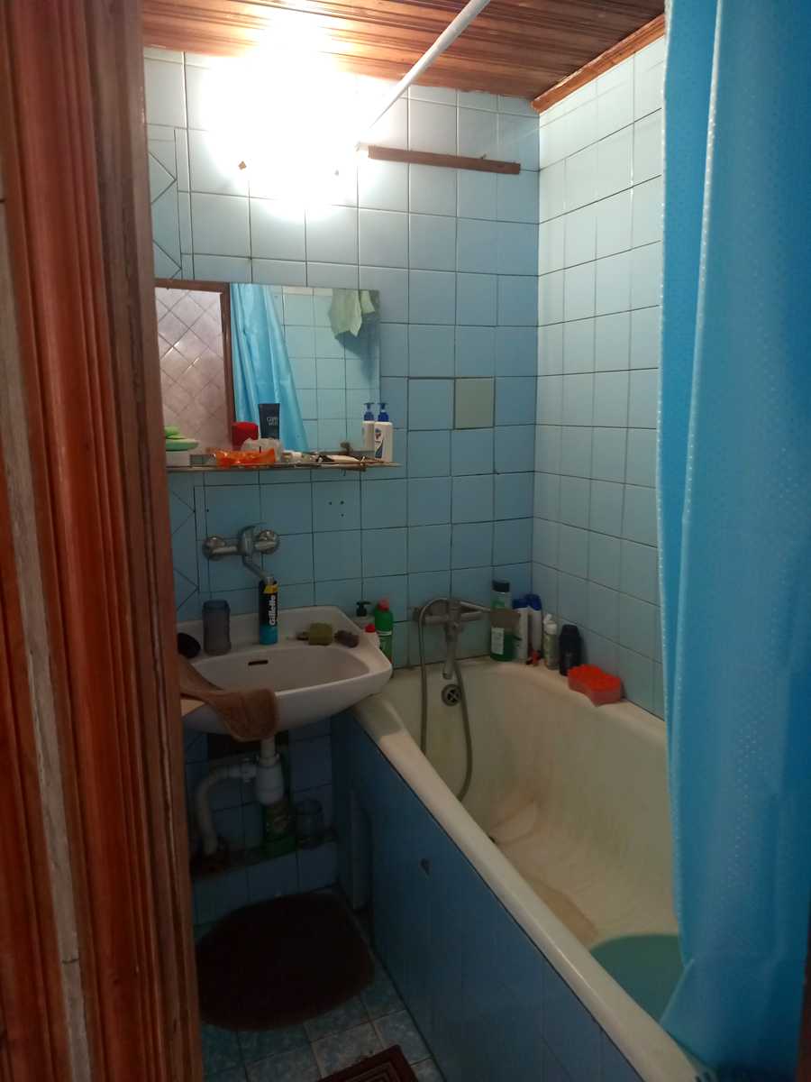 1872575293869949