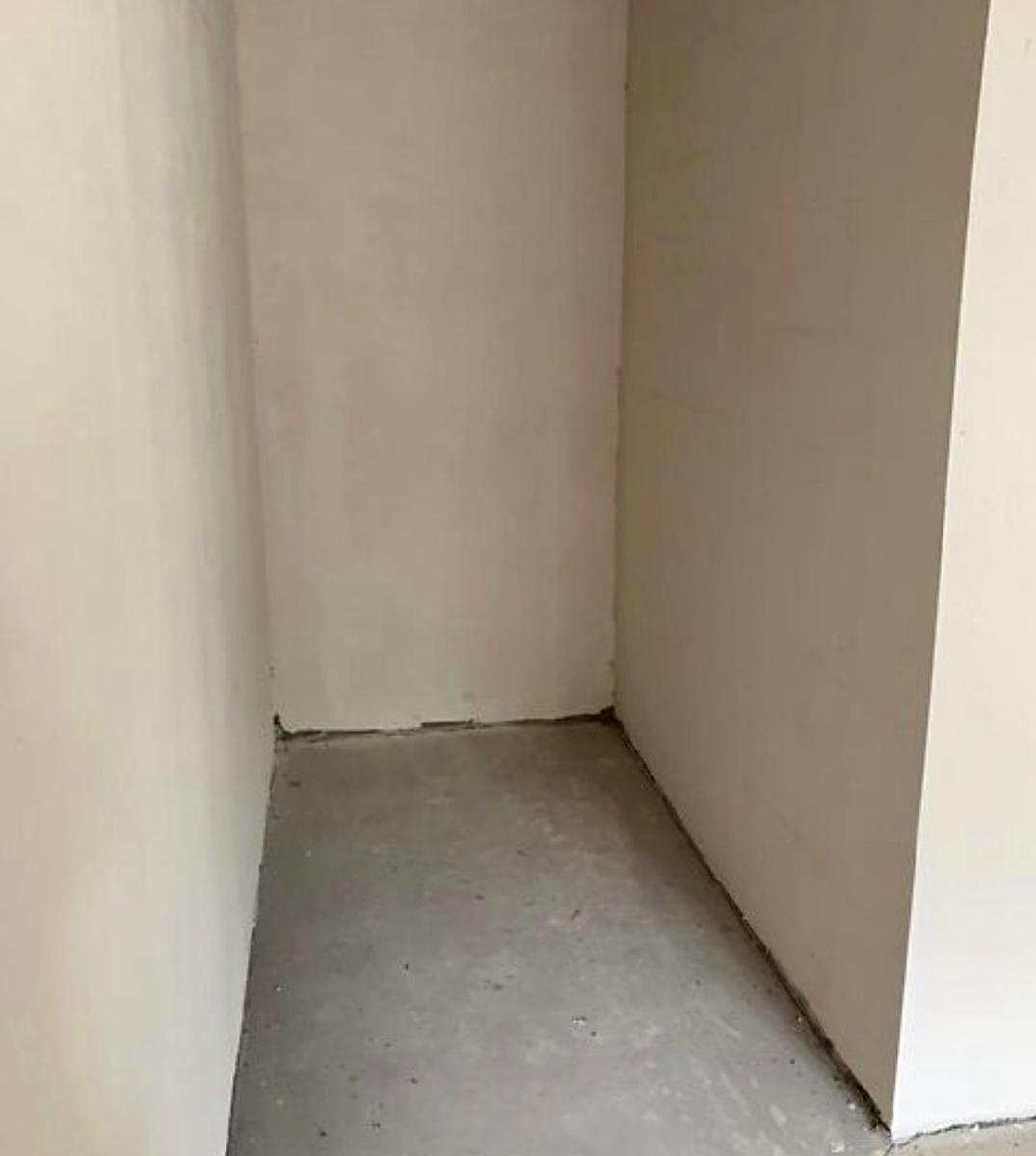 1872575753687716