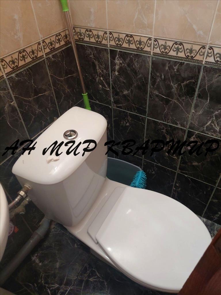 1872576733196312