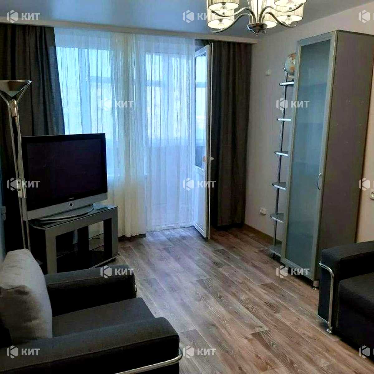 1872579461577427