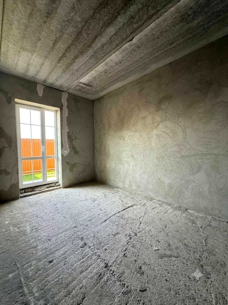 1872579816726454