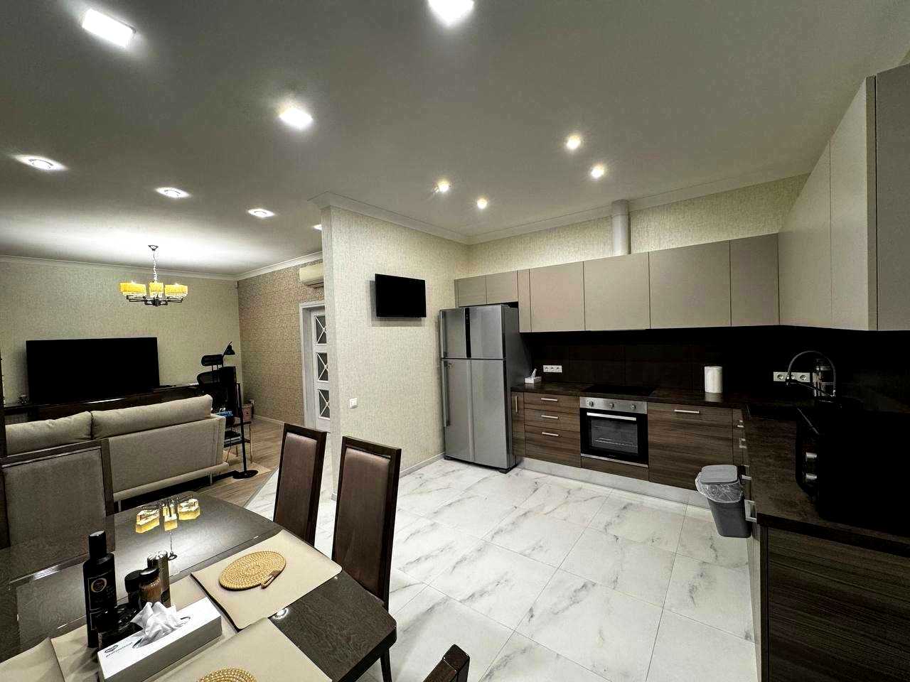 1872581087407126