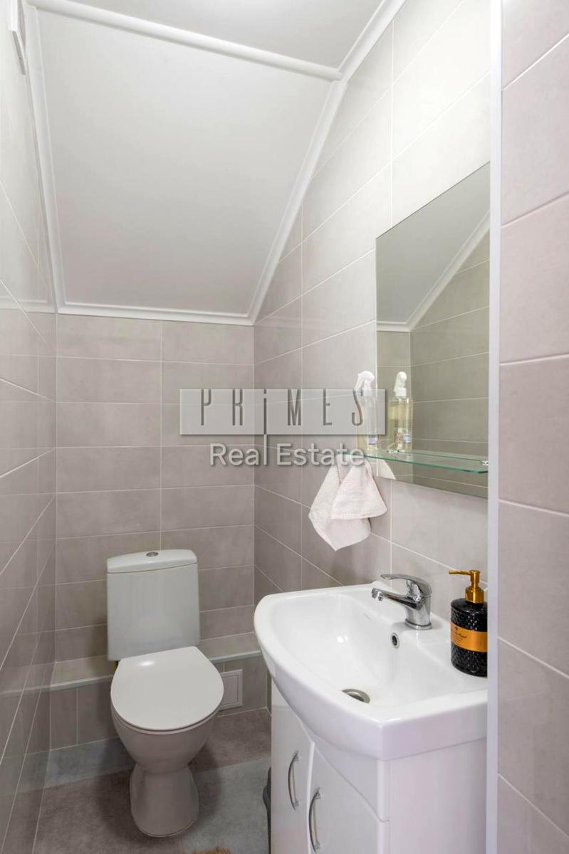 1872582192551419